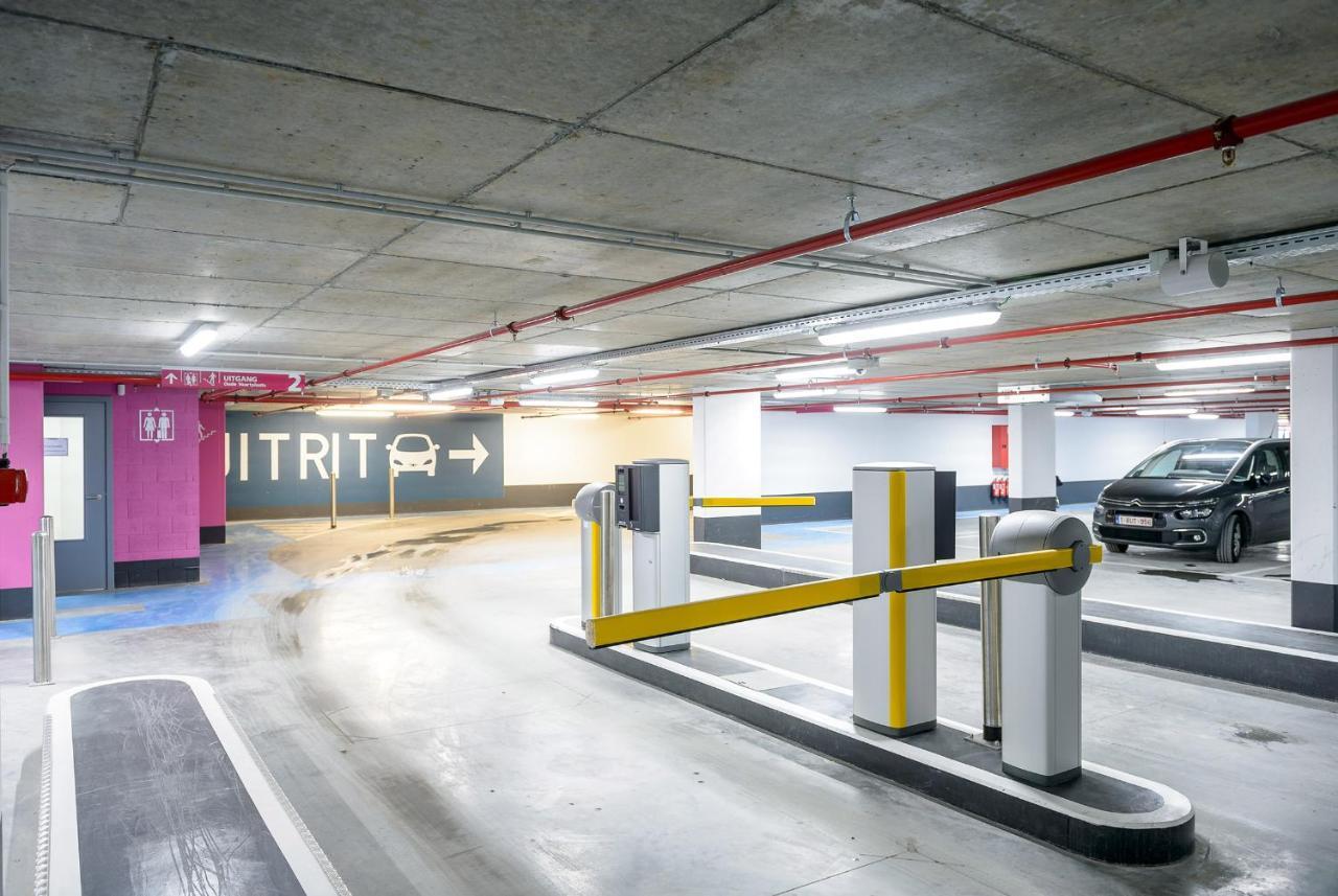 Sleep Inn - Industrial Flat Citycenter Anversa Esterno foto
