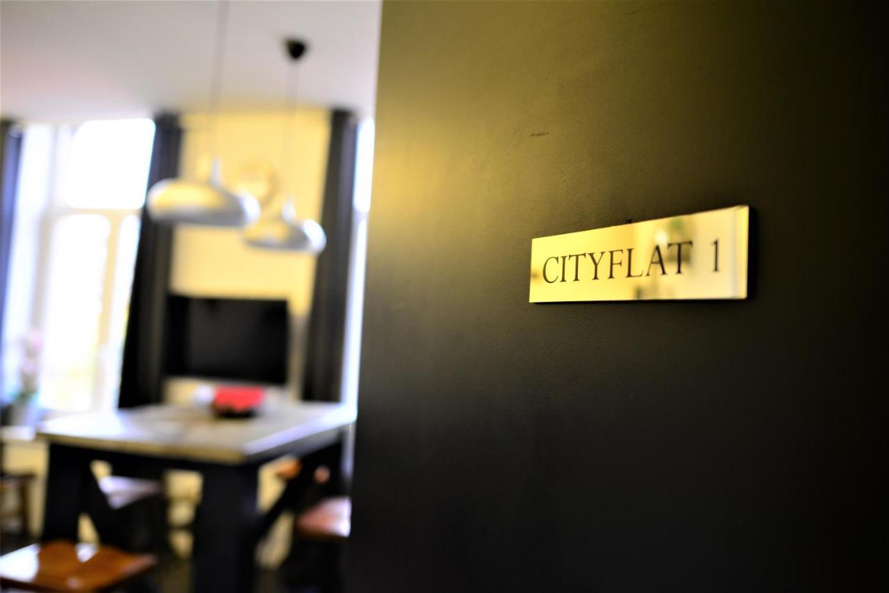 Sleep Inn - Industrial Flat Citycenter Anversa Esterno foto